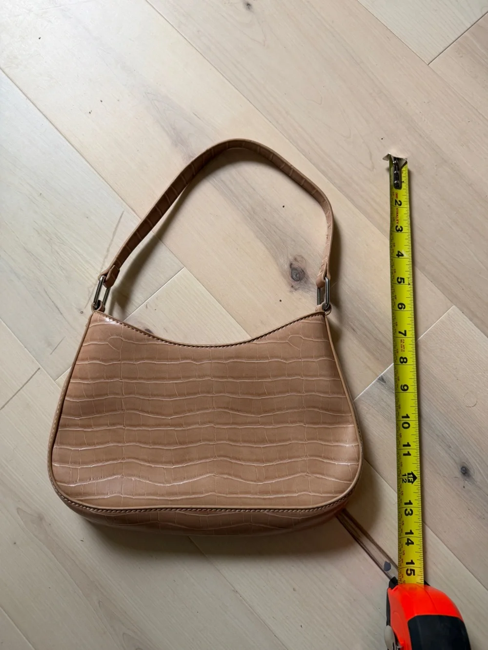 Y2K style light tan faux crocodile Shoulder Bag minimalist European summer - Picture 4 of 7